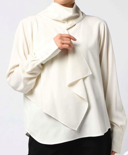 gvgv　DRAPED BLOUSE