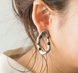 ADER.bijoux　CAMELEON earring