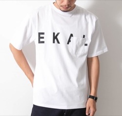 EKAL　ロゴプリント半袖Tシャツ