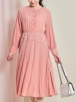 【おかえりモネ】今田美桜衣装ピンクのワンピース