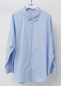 ZIP!水卜麻美 (みとちゃん)衣装ライトブルーのシャツ