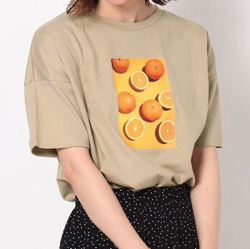 #家族募集します・木村文乃衣装ベージュのオレンジフォトTシャツ