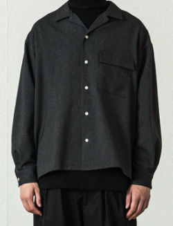 【坂口健太郎】ブラックのシャツジャケット