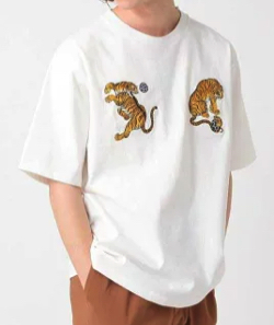 ホワイトの虎の刺繍Tシャツ