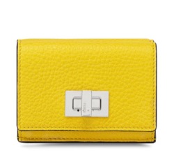 黄色いミニ財布