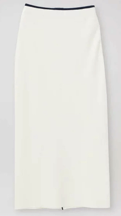 ホワイトのラインスカート