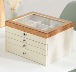 ホワイトx木製のジュエリーボックス