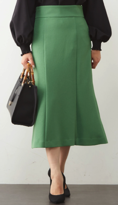 グリーンのマーメイドスカート