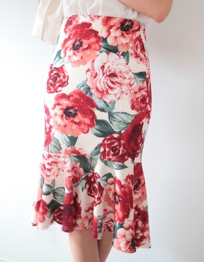 ambientクッションストレッチフラワーマーメイドスカート/赤い花柄のスカート