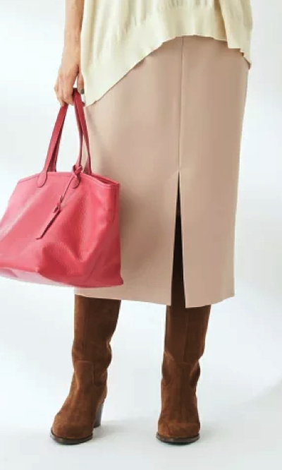 La boutique BonBon(ラブティックボンボン)・ピンクベージュのナロースカート