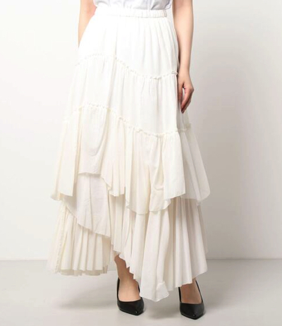 CASA FLINE(カーサフライン)・ホワイトのティアードスカート