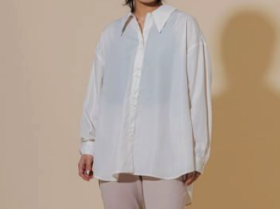 Sirin(シリン)・ホワイトのロングシャツ