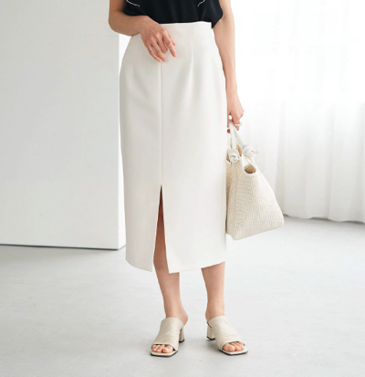 La boutique BonBon(ラブティックボンボン)・ホワイトのナロースカート