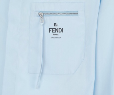 FENDIブルーのポケットデザインシャツポケット部分