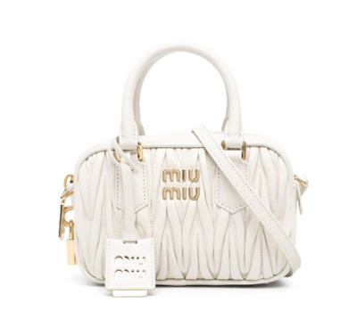 Miu Miu（ミュウミュウ）・ホワイトのハンドバッグ