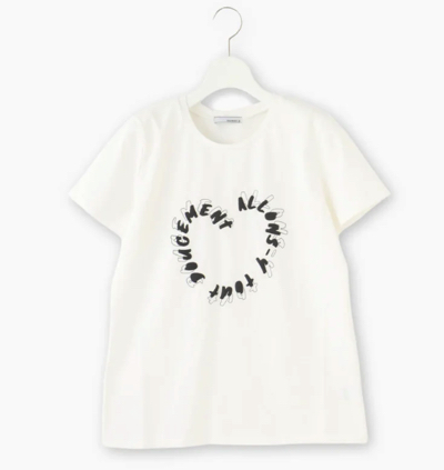 BEATRICE（ベアトリス）ホワイトのハートロゴ半袖Tシャツ
