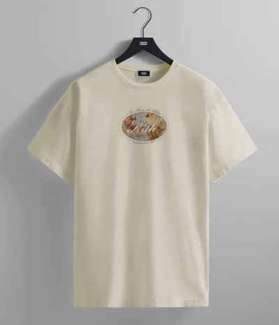 KITH（キス）ホワイトのロゴ半袖Tシャツ