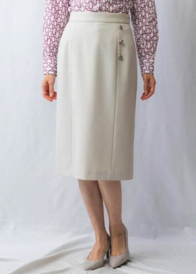 NARACAMICIE（ナラカミーチェ）ホワイトのタイトスカート