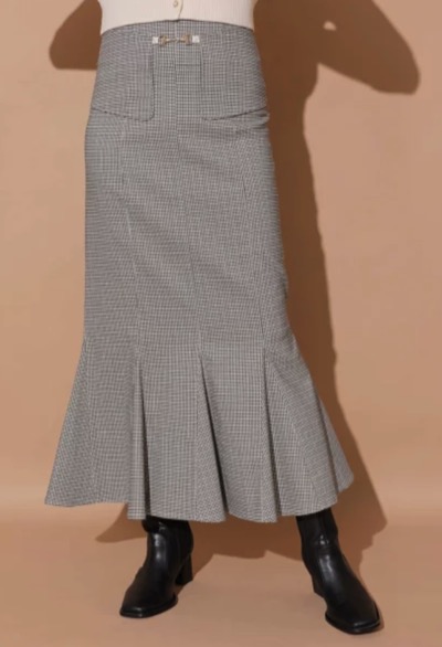 LADYAZEL（レディアゼル）グレー系のチェック柄マーメイドスカート