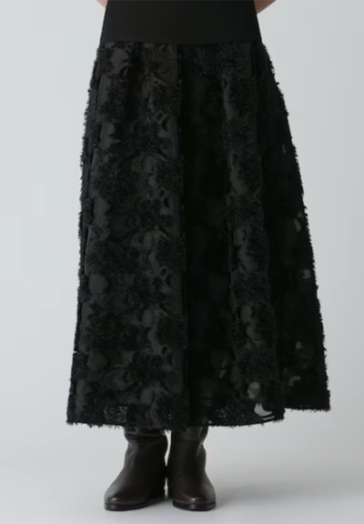 allureville（アルアバイル）ブラックのジャガードスカート