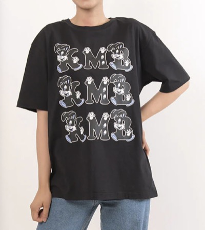 KMBブラックのうさぎプリントTシャツ