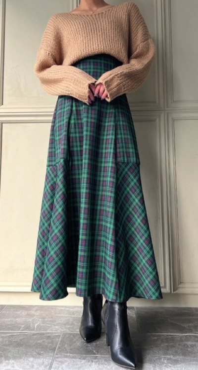 JUNOAH（ジュノア）グリーンのチェック柄マーメイドスカート