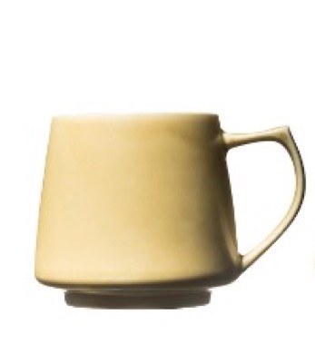 cores(コレス) イエローベージュのカップ