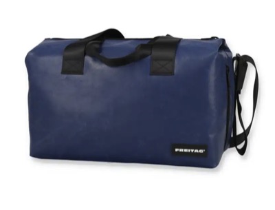 FREITAG（フライターグ）ブルーのスポーツバッグ