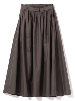 Demi-Luxe BEAMSカーキのフレアスカート