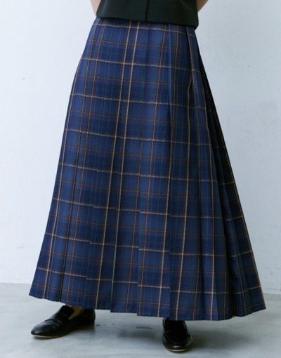 Libra Cueネイビー系のプリーツロングスカート