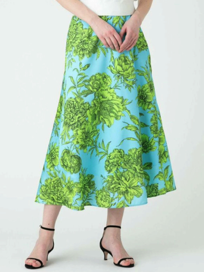 LOULOU WILLOUGHBY（ルルウィルビー）ライトブルーxグリーンの花柄フレアスカート