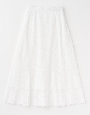 LOUNIE（ルーニィ）ホワイトの刺繍フレアスカート