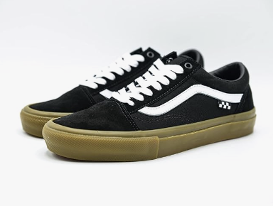 vansブラックのスウェードのスニーカー