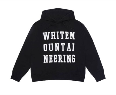 White Mountaineering（ホワイトマウンテニアリング）ブラックのロゴパーカー