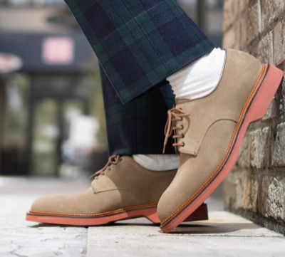 Crockett&Jones（クロケットアンドジョーンズ）ベージュのレザーシューズ