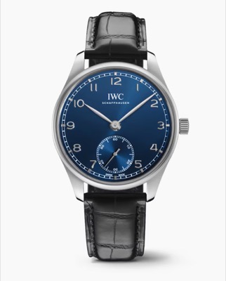 IWC（アイ・ダブリュー・シー）ブラックxブルーの腕時計