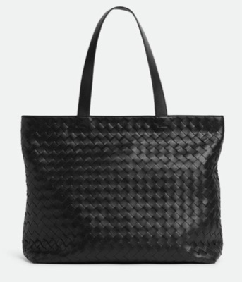 BOTTEGA VENETA（ボッテガヴェネタ）ブラックのトートバッグ