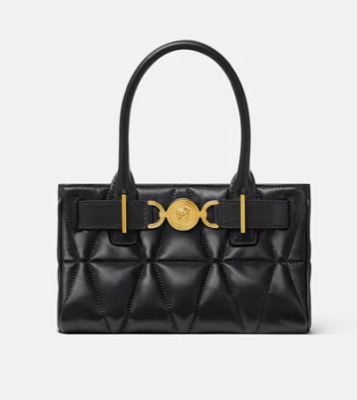 VERSACE（ヴェルサーチェ）ブラックのバッグ