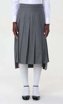 THOM BROWNE（トムブラウン）チャコールグレーのスカート