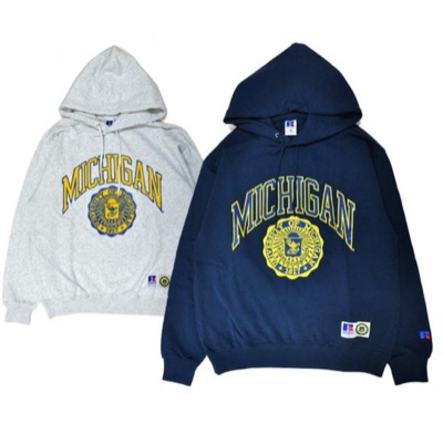 Russell Athleticネイビーのイエローロゴパーカー
