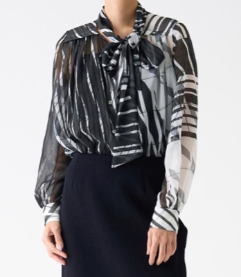 LANVIN COLLECTION（ランバンコレクション）ブラックのシフォンブラウス