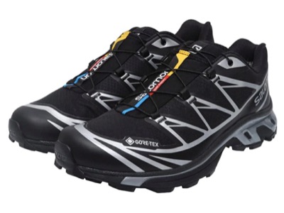 SALOMON（サロモン）ブラックのスニーカー