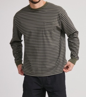 Saturdays NYC（サタデーズ ニューヨークシティ）カーキのボーダーTシャツ