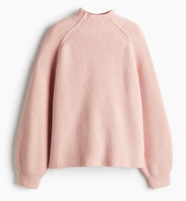 H&M（エイチアンドエム）ピンクのタートルネックニット