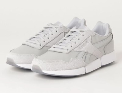 Reebok（リーボック）グレーのスニーカー