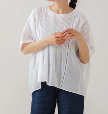 neQuittezpas（ヌキテパ）ホワイトの刺繍ブラウス