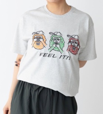 gym master（ジムマスター）グレーのプリントTシャツ