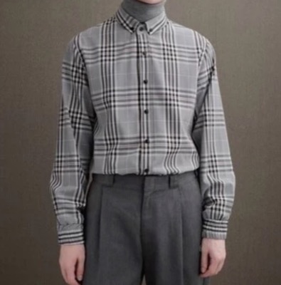 EMMA CLOTHES（エマクローズ）グレーのチェック柄シャツ