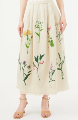 S sybilla（エスバイシビラ）ベージュのボタニカル刺繍スカート
