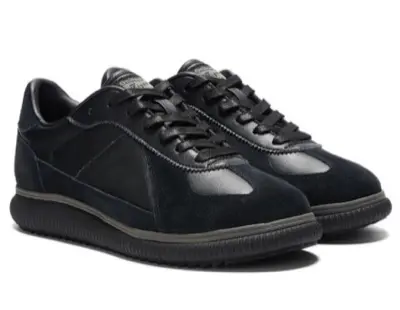 Onitsuka Tiger（オニツカタイガー）ブラックのスニーカー